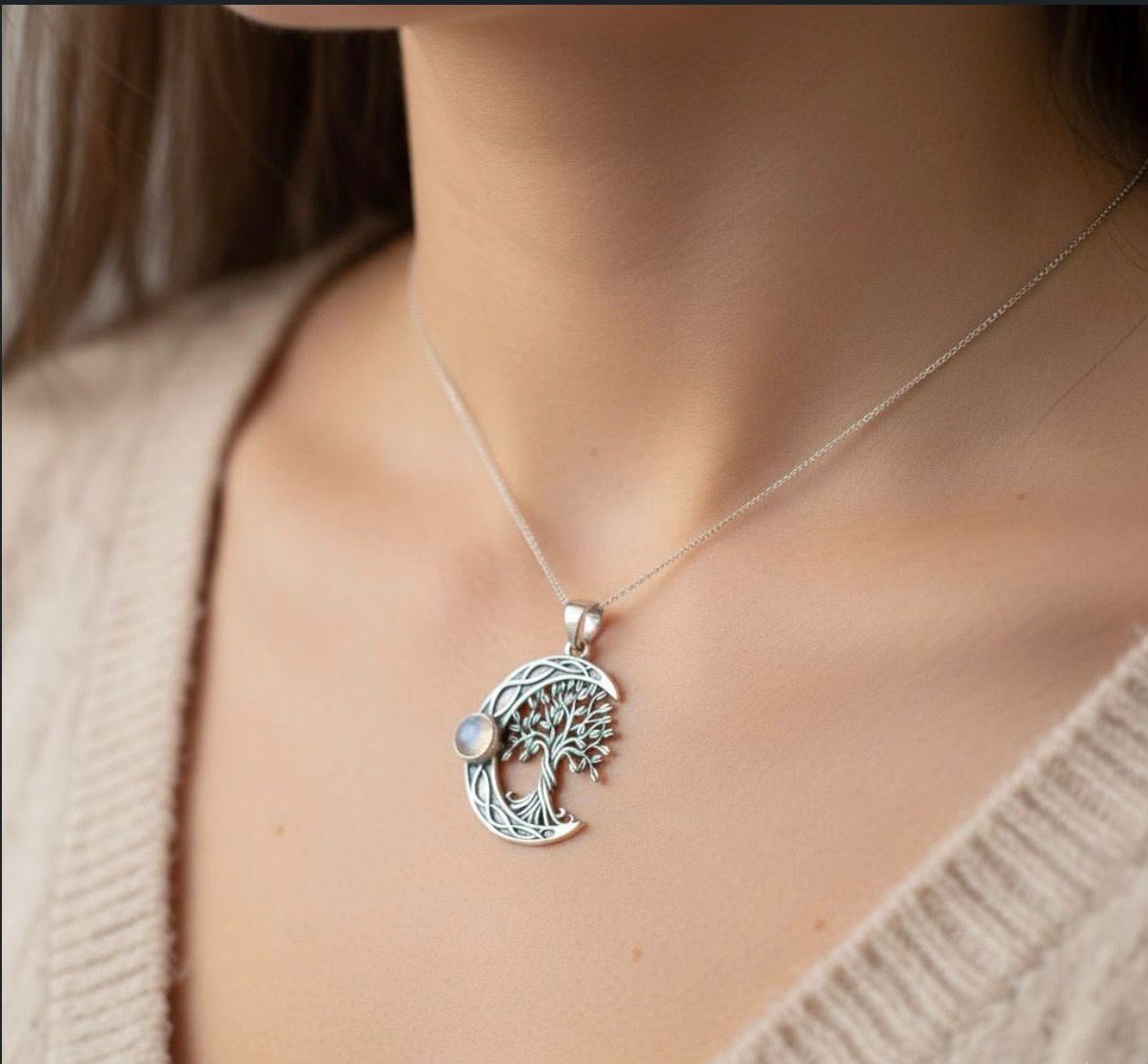 Collar de plata 925 — dije de luna y árbol de la vida